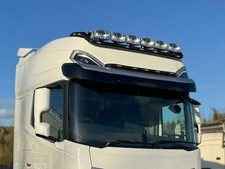 Nero Visiera Barra + LED Per