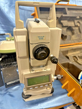 Sokkia SET5-105E Total Station