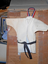 petit kimono judo karaté a