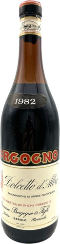 Vintage vino dolcetto alba - vintage, d'alba