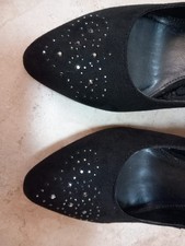 Scarpe raffinate decolte