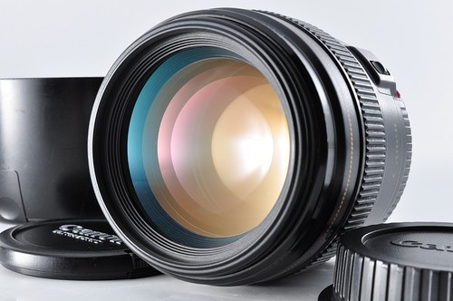 Canon 85mm 8 usm - f/1.8,