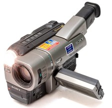 Camescope Sony Handycam Vision CCD-TRV37 NTSC 8mm Video8 XR Hi8 Video Camera