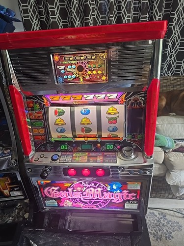 Token slot machine - token,