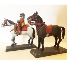 SERIE DI MINIATURE SOLDATINO E CAVALI CASSANDRA IN PIOMBO DISPONIBILI 0015 0037