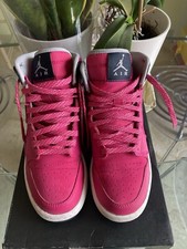 Jordan 1 Retro Alta Rosa Vivido