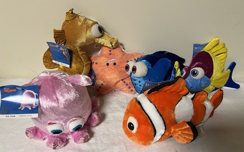 Disney store pixar finding - disney,
