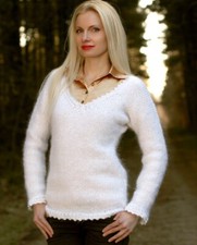 Maglia a mano elegante in