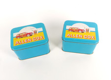 2 X COPPIA SCATOLE LATTA ALLEN COX VINTAGE IN METALLO 15 X 10 X 11,5 CM