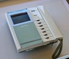 Comelit Bravo 5702 videocitofono con staffa