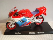 Confezione Bliester Yamaha FZR
