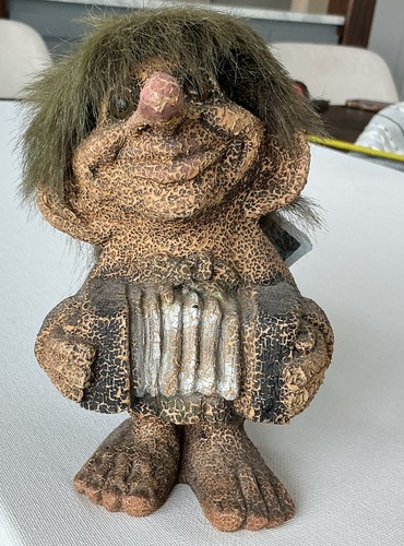 Vintage nyform troll - troll, with