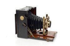 Antica macchina fotografica