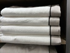NUOVO FRETTE Set di 3