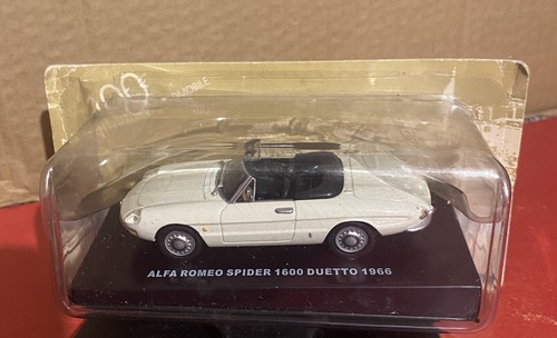 Die cast alfa romeo - 1:43,