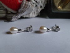 Orecchini con Perle e zirconi di 5 mm in Argento Sterling 925 Rodiato
