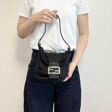 FENDI MIni Compact Mamma