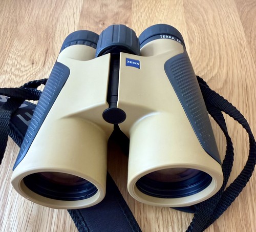 Zeiss terra 8x42 sabbia - terra,