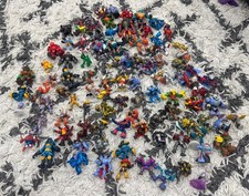 Giocattoli Avengers, Gormiti E