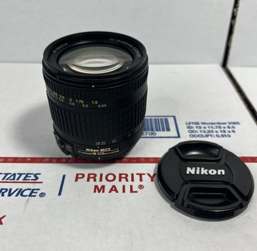 Nikon nikkor 200mm - nikon, af