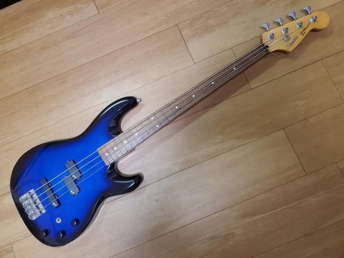 Fender japan squier precision - japan,