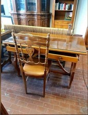 Scrittoio Fratino Con Sedia Imbottita In Pelle