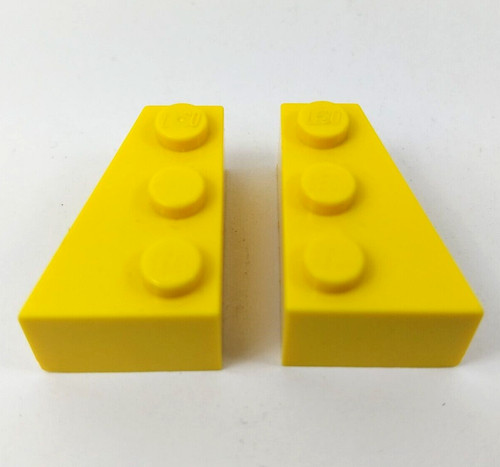 Lego yellow wedge 3x2 - yellow,
