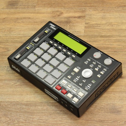 Akai mpc1000bk 128mb - akai,