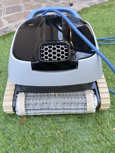 Dolphin cainan robot - cainan, 2