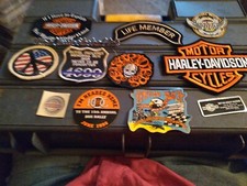 Lotto 11 toppe e adesivi Harley Davidson usati vintage nuovi e vecchi.
