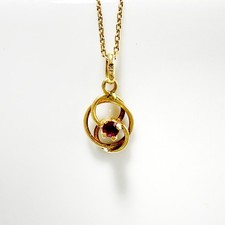 Ciondolo vintage in oro 18