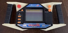 Space Hawk 50 Bandai 1985 gioco portatile anni 80 TESTATO FUNZIONANTE Spacehawk Invaders