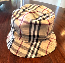 Cappello a secchiello Burberry