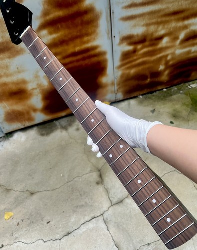 Bass acciaio inox 20fret p - p,