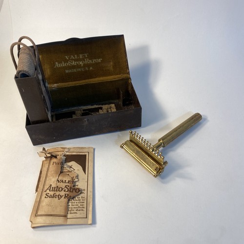 Antico rasoio autostrop - rasoio,