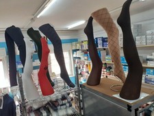 12 Gambe esposizione calze e