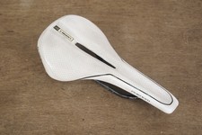 Sella da strada in carbonio