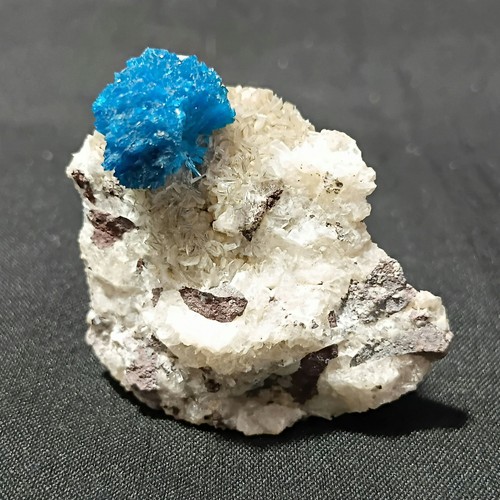Cavansite enorme scura - cavansite, su