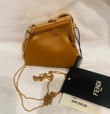 Borsetta Fendi First Nano