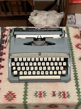 macchina da scrivere Brother