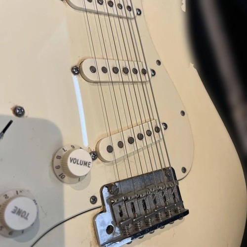 Lefty fender usa stratocaster - lefty,