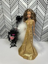 Barbie® ridisegnata nella