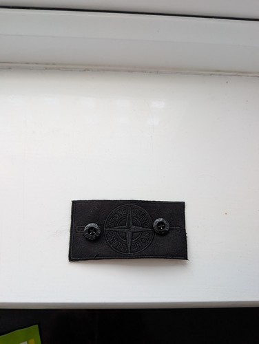 Stone island badge - stone,