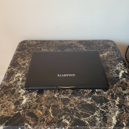 Gigabyte p35x gaming - gigabyte, laptop