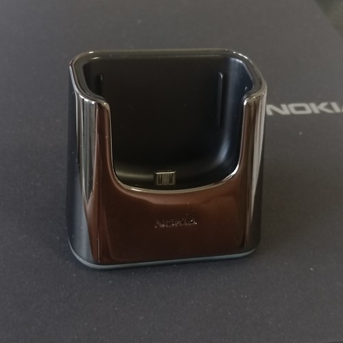Usato caricabatteria dock - -,