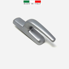 Maniglia Cremonese per anta a