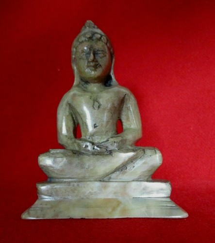 Antico buddha in - 🟡, pietra