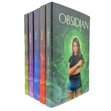 Jennifer L. Armentrout Lux