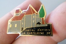 Badge pin s broche Château