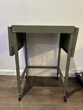 Supporto macchina da scrivere